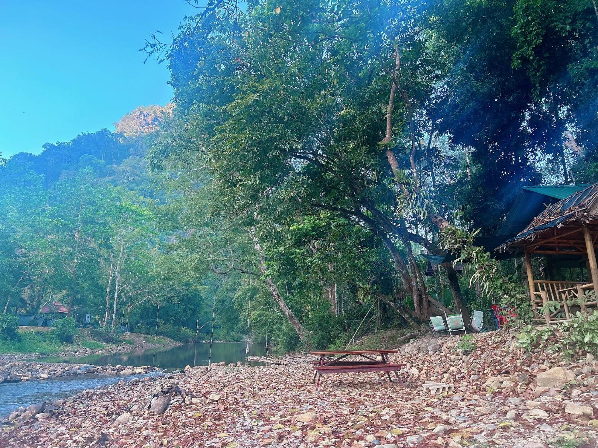 Khaosok August Freedom Camp Hotel Khao Sok National Park Ngoại thất bức ảnh