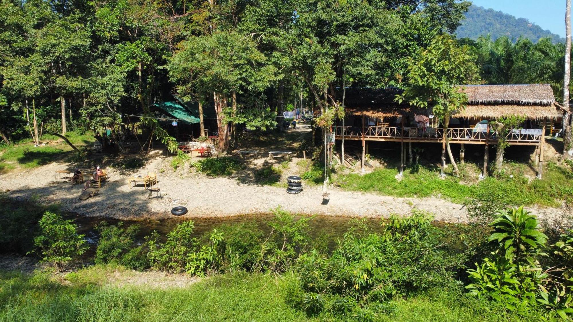 Khaosok August Freedom Camp Hotel Khao Sok National Park Ngoại thất bức ảnh